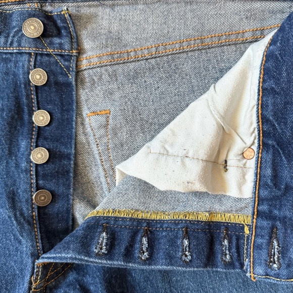 Levi’s 501 Original Fit Button Fly Jeans W34 L36 excellent like-new condition - Picture 5 of 5